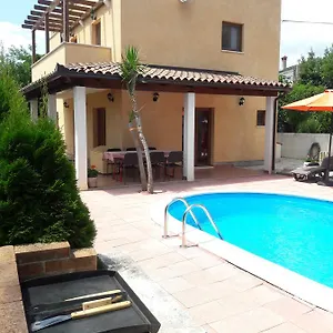  Apartment Vacation Licinius Kroatien